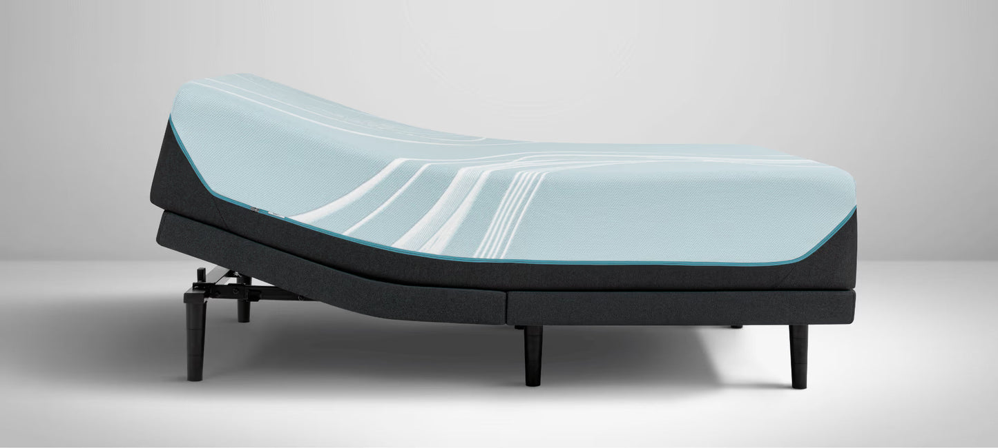 TEMPUR-LuxeAdapt TEMPUR-APR material comfort and support layers