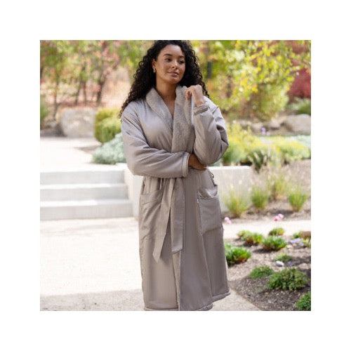 Cariloha Bamboo Spa Robe from Cariloha at Texan Mattress Montgomery