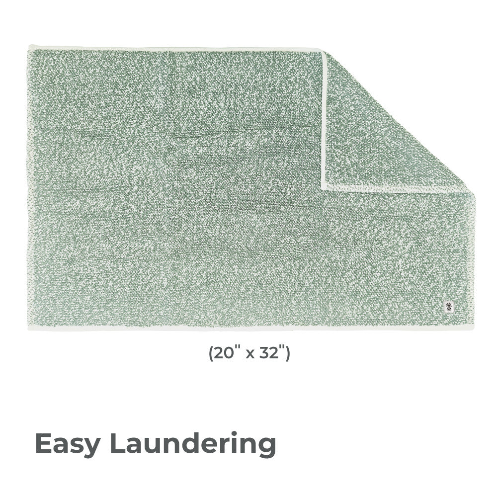 Cariloha Two-Tone Bamboo Bath Mat size and easy-care details