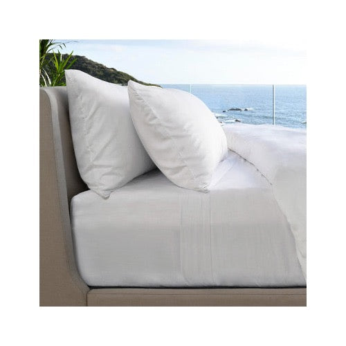Cariloha Resort Bamboo Sheet Set in White