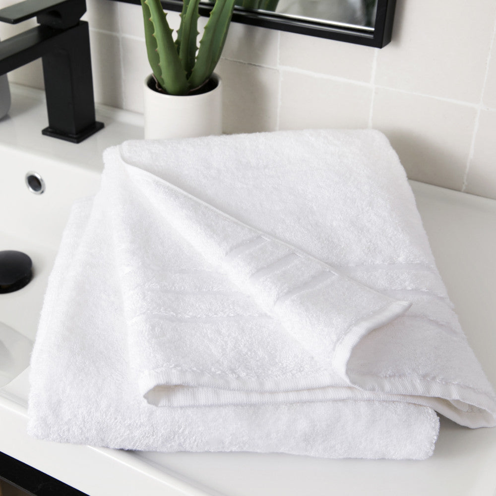 Cariloha Resort Bamboo Towels in White