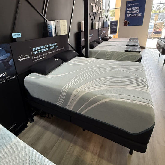 Claire introduces the TEMPUR-Pedic TEMPUR-LuxeAdapt 2.0 Firm at Texan Mattress Montgomery