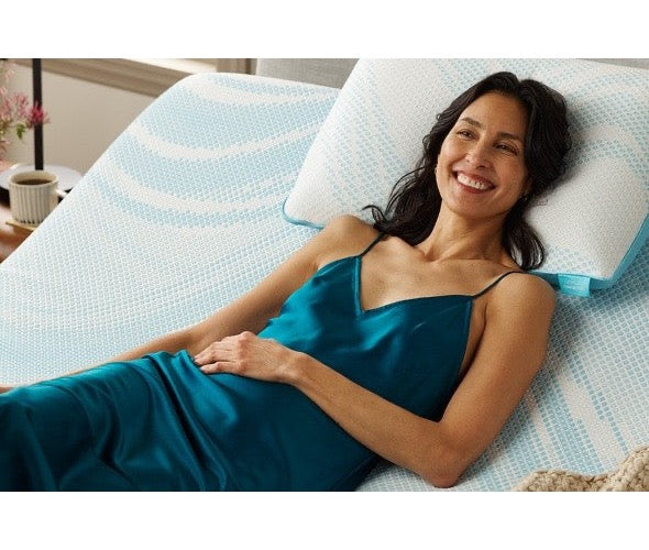 TEMPUR-Breeze cooling pillow side profile and loft